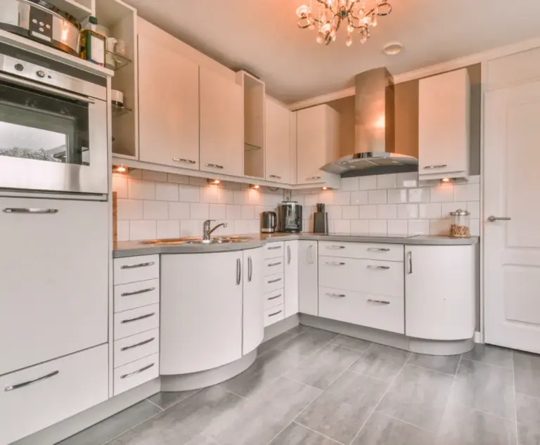 Serveis i construccio Reforma tu cocina con precio y plazo cerrado sin lios ni sorpresas